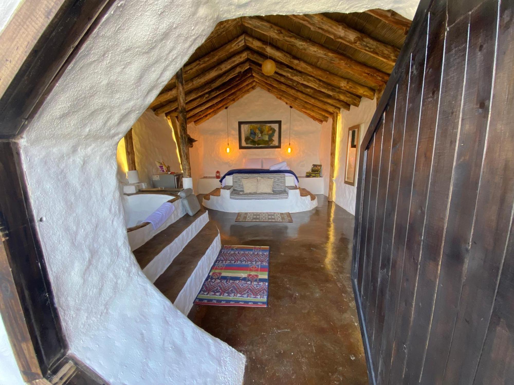 Hobbit Hotel Ecolodge- กัวตาเป ภายนอก รูปภาพ