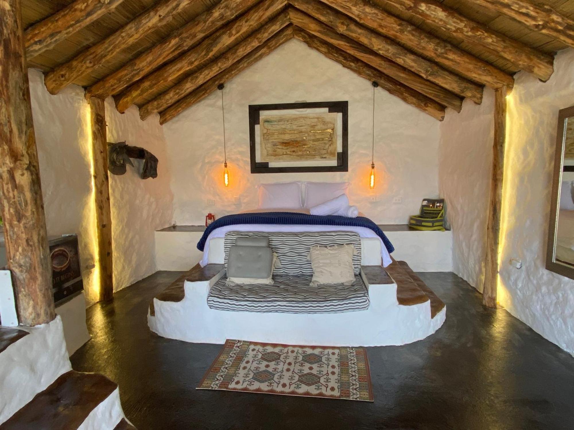 Hobbit Hotel Ecolodge- กัวตาเป ภายนอก รูปภาพ