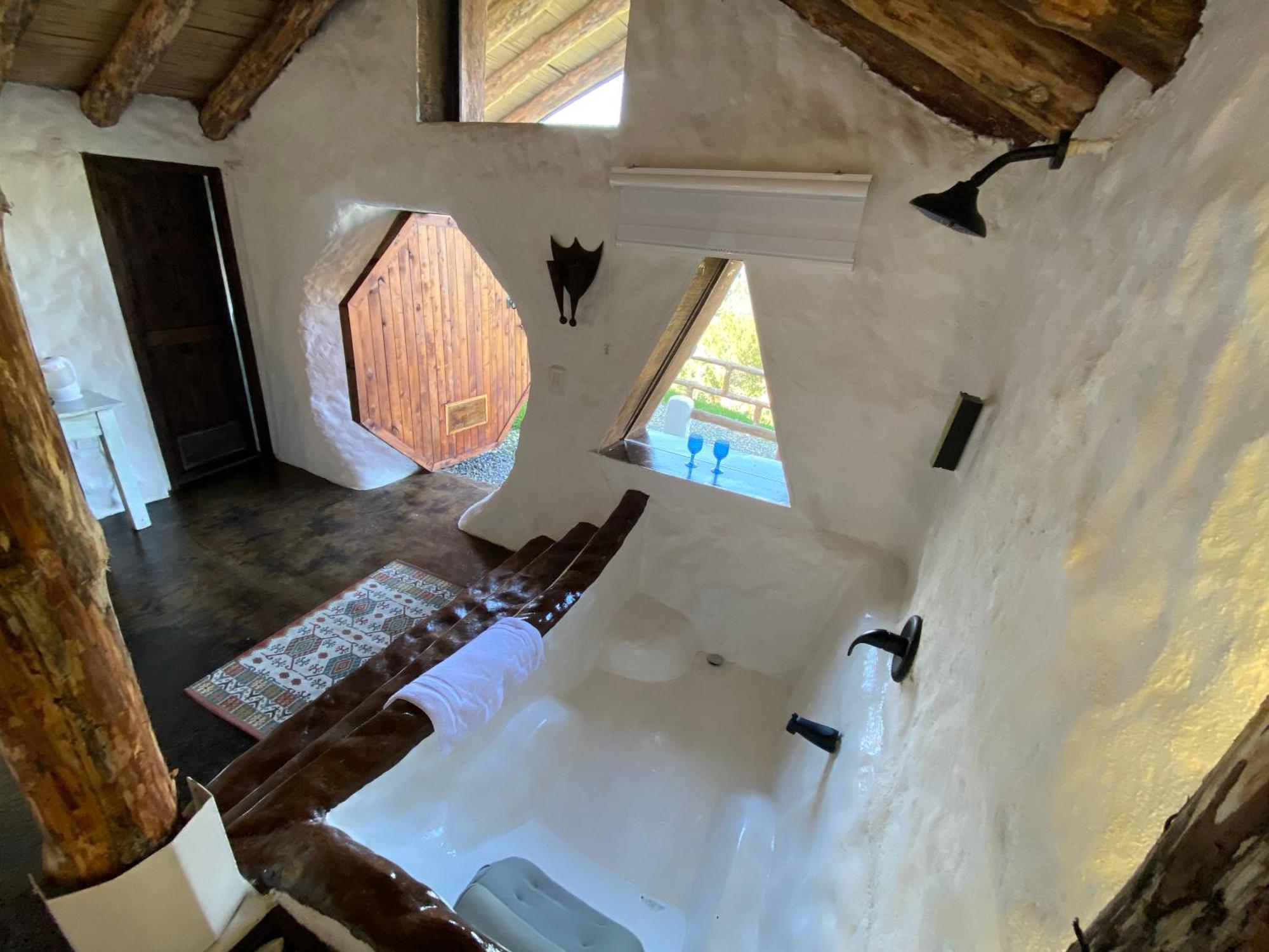 Hobbit Hotel Ecolodge- กัวตาเป ภายนอก รูปภาพ