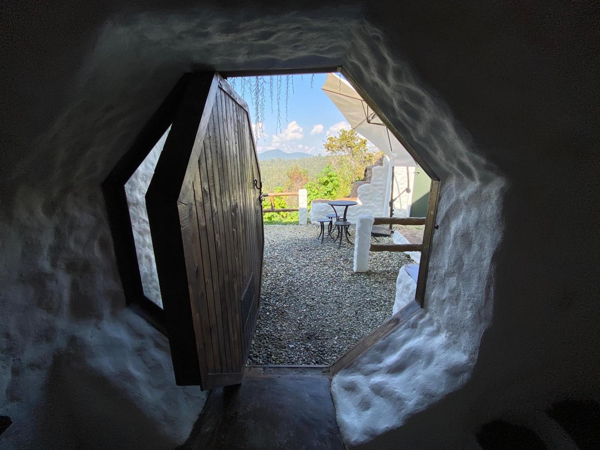 Hobbit Hotel Ecolodge- กัวตาเป ภายนอก รูปภาพ